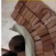 扛楼10个月挣15万,扛楼工累吗