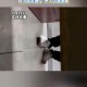 女子公厕遭男子偷窥,公厕女孩
