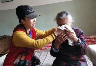26户轮流照顾20年,子女轮流照顾老人怎么安排？