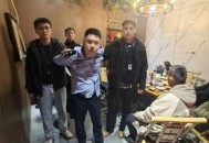冒充警察骗女友39万,