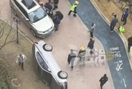 违停车堵消防车被掀,消防员出警破坏东西需要赔偿吗？