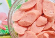 金锣火腿肠现不明物,金锣火腿肠肉粒多怎么了？