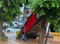 四川局地有特大暴雨,四川多地遭遇强降雨是怎么回事？