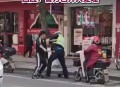 7男子劫24袋珠宝,龙岩男子蒙面抢劫珠宝店，手持铁锤砸破柜台玻璃且威吓店员，涉案金额逾8万元，你怎么看？