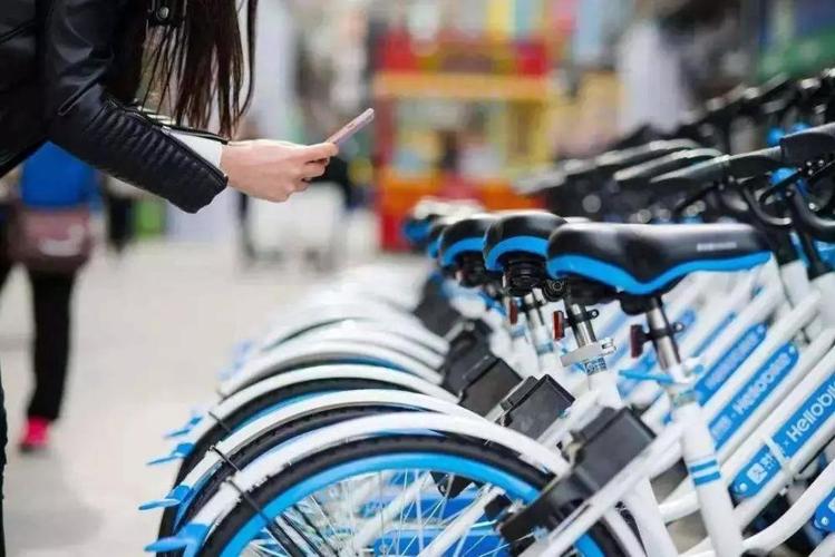 多地公共自行车退场,共享单车经历野蛮生长、政府的冶理以及中小平台的死亡,又面临美团和滴滴的进入,未来如何发展?
