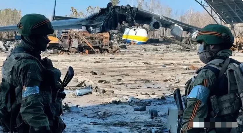 乌称击落俄战斗机,乌军火库频繁爆炸,两年半内损失超过20亿,你怎么看?