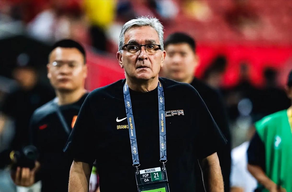 卡纳瓦罗自荐主帅,卡纳瓦罗中国国家队主教练?