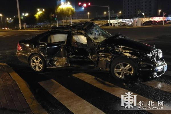 偷奔驰致严重车祸,邹城15岁男孩偷开母亲奔驰发生车祸,致61岁老人身亡,因未成年免予刑事处理,家长面临高额民事赔偿。你怎么看?