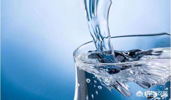 日本无事发生,求教大神一个貌似日本的鬼片,一个鬼要杀女主角,但女主只要晚上在屋里呆着就没事? 日本无事发生,求教大神一个貌似日本的鬼片,一个鬼要杀女主角,但女主只要晚上在屋里呆着就没事?