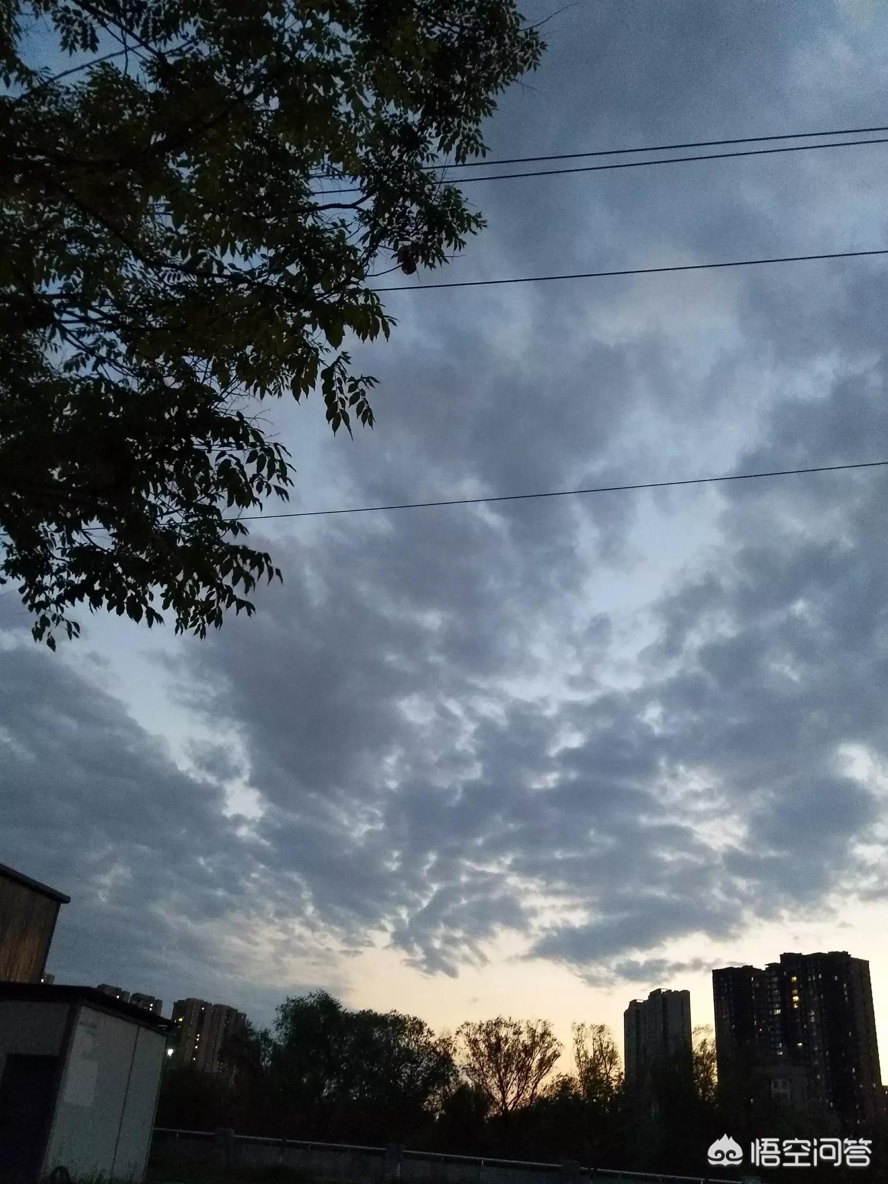 新疆发生4.3级地震,中国地震台网正式测定:19时20分新疆伊犁州霍城县发生4.3级地震,震源深度16千米, 你怎么看? 新疆发生4.3级地震,中国地震台网正式测定:19时20分新疆伊犁州霍城县发生4.3级地震,震源深度16千米, 你怎么看?