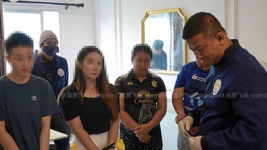 合谋性侵前女友被抓,