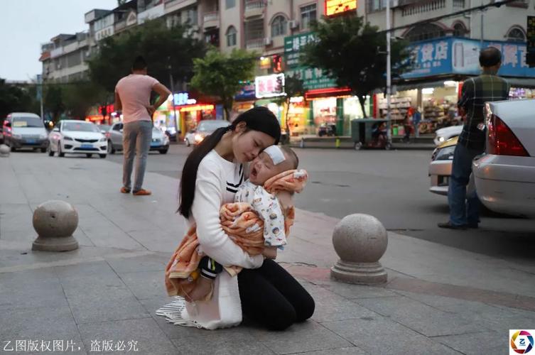 母亲哭诉要卖房救子,母亲哭诉要卖房救子犯法吗