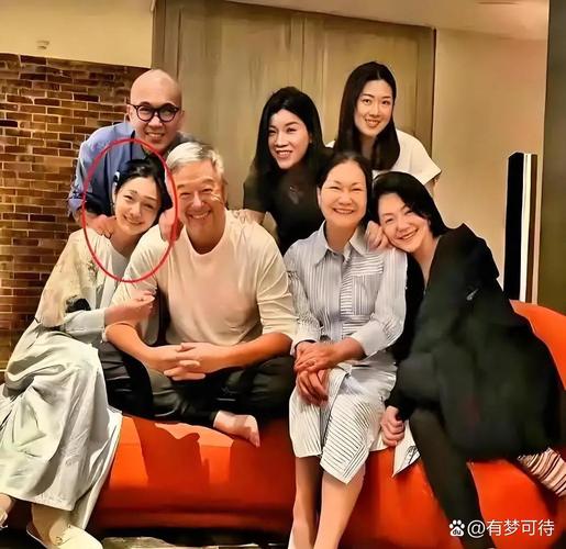 具俊晔大S墓前修照片,具俊晔大s电梯合照什么时候拍的?