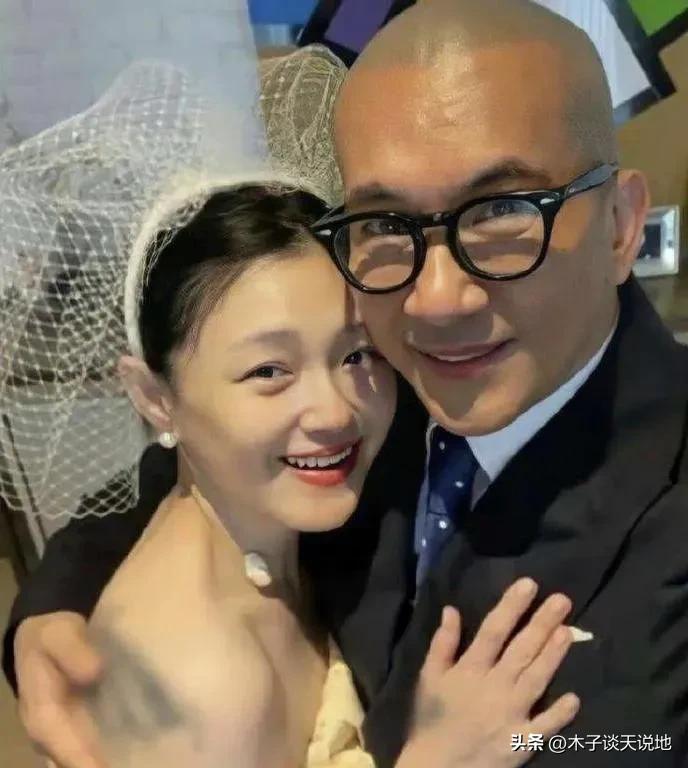 具俊晔大S墓前修照片,大s与具俊晔结婚始末？