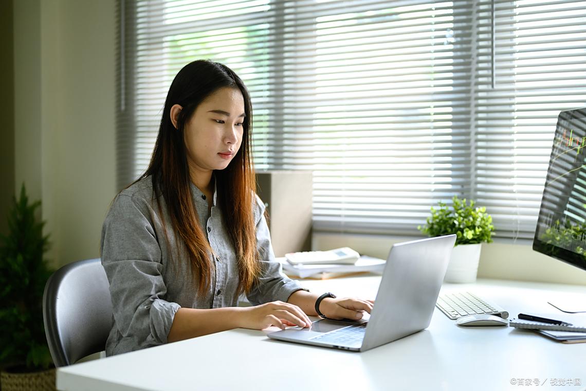 放假微信工作算加班,做网络运营一般能准时下班吗?周末经常加班吗?假期一般为都是多少?谢谢?