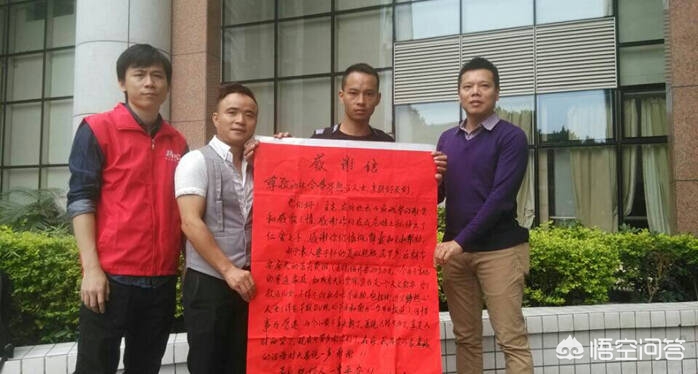 广东一夫妻像双胞胎,广东双胞胎姐妹 广东一夫妻像双胞胎,广东双胞胎姐妹