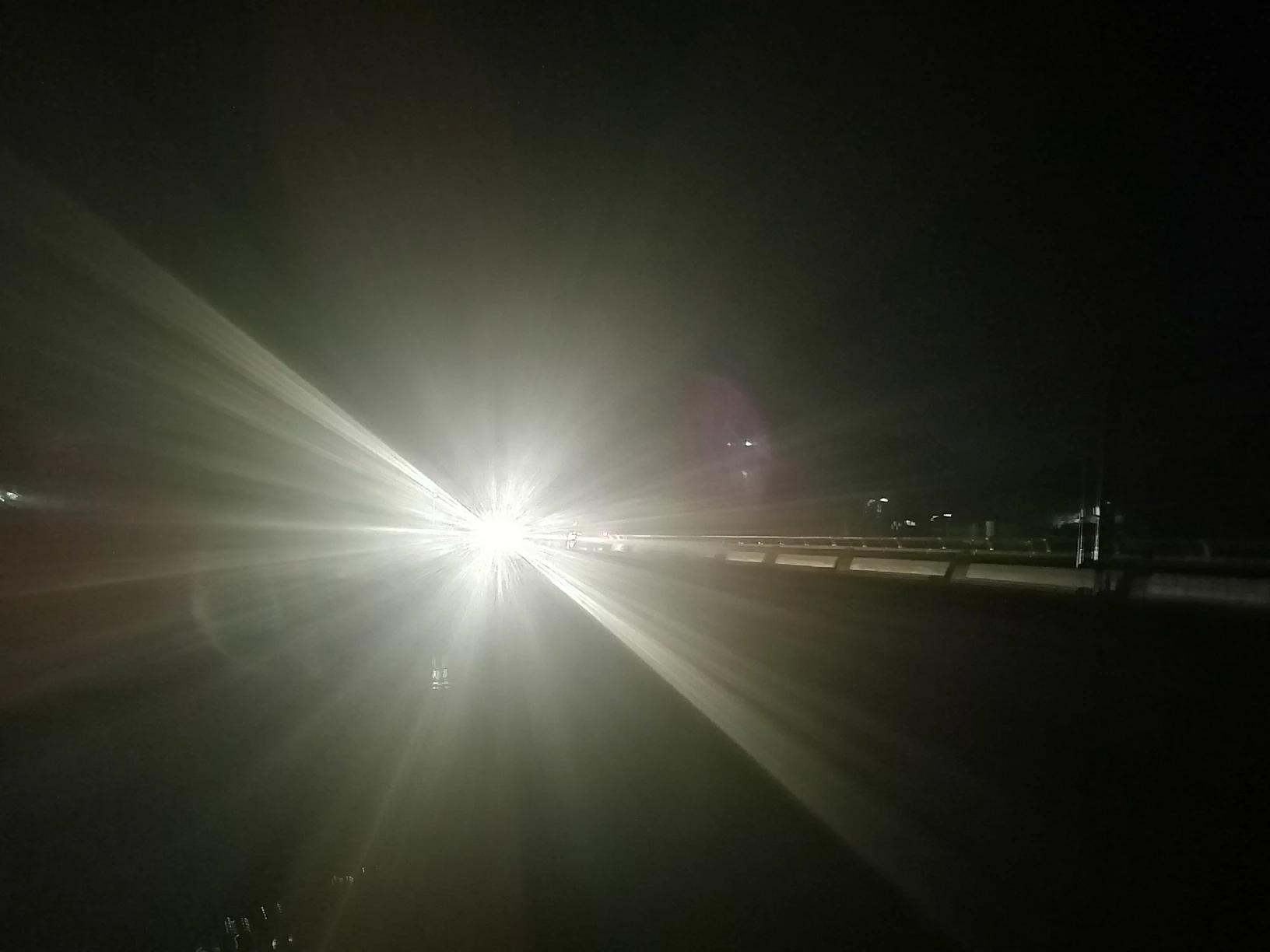 百万新房被陌生人住,如果以损耗健康和寿命的代价可以让陌生人中奖百万,但是陌生却不知情。我们会怎么做? 百万新房被陌生人住,如果以损耗健康和寿命的代价可以让陌生人中奖百万,但是陌生却不知情。我们会怎么做?