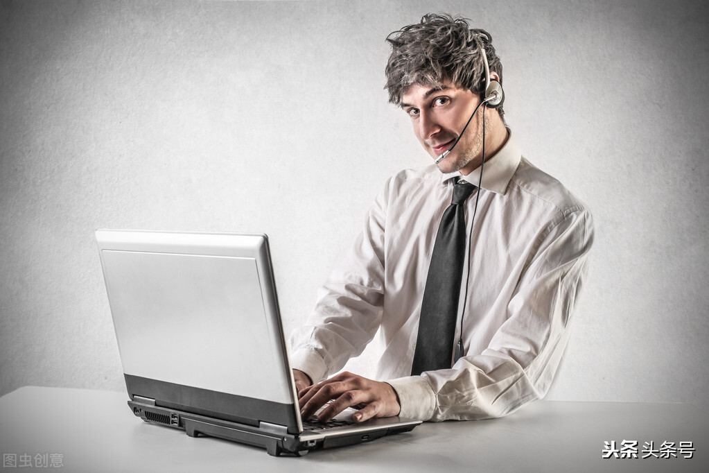 遭陌生医生私信威胁,当有人在微条私信你，说些设黄的话题，你怎么样处理这些呢？