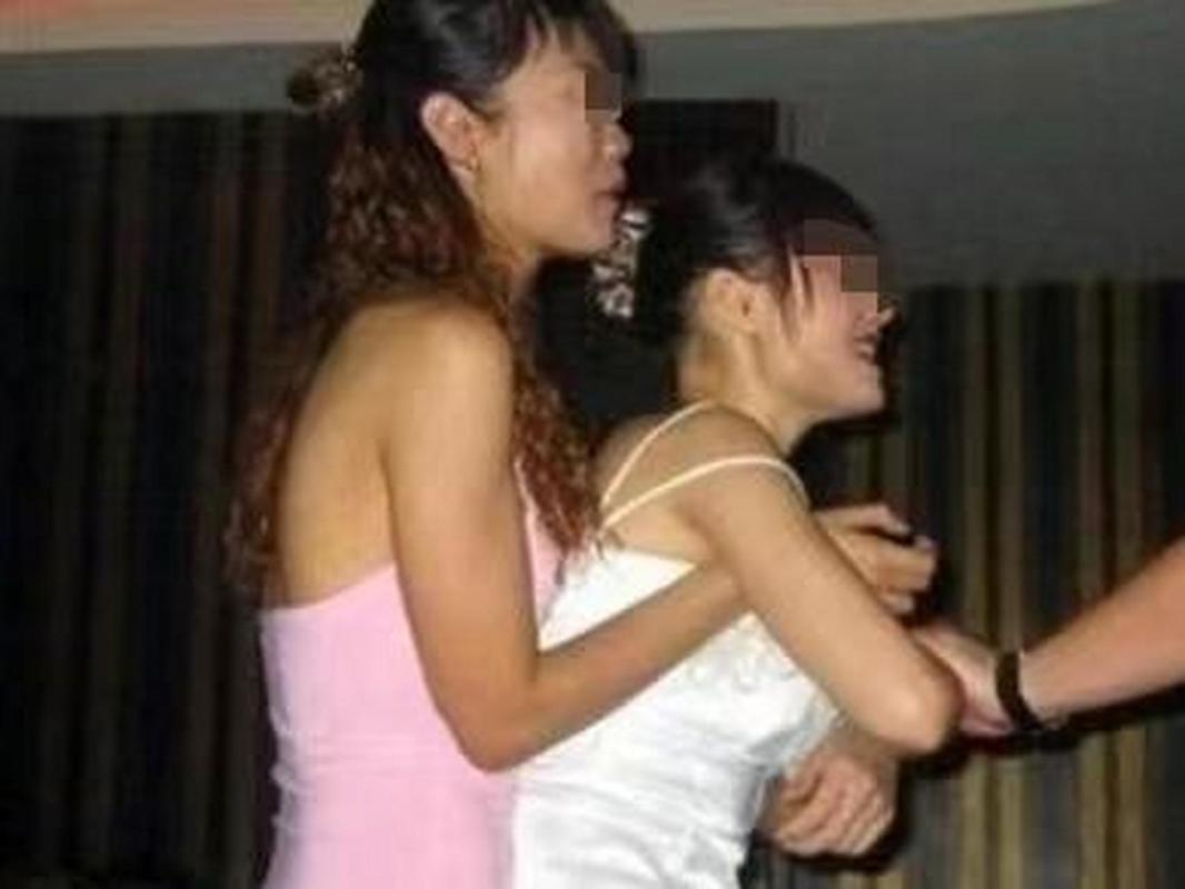 女销售陪酒后身亡,公司宴请客户,员工陪酒后死亡算工伤吗?