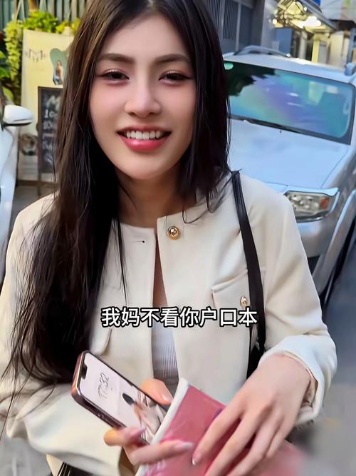 恶性案件嫌犯刚出狱,高颜值女嫌犯希望得到原谅,出狱想当网红,想孝敬妈妈却走错了路,你咋看?