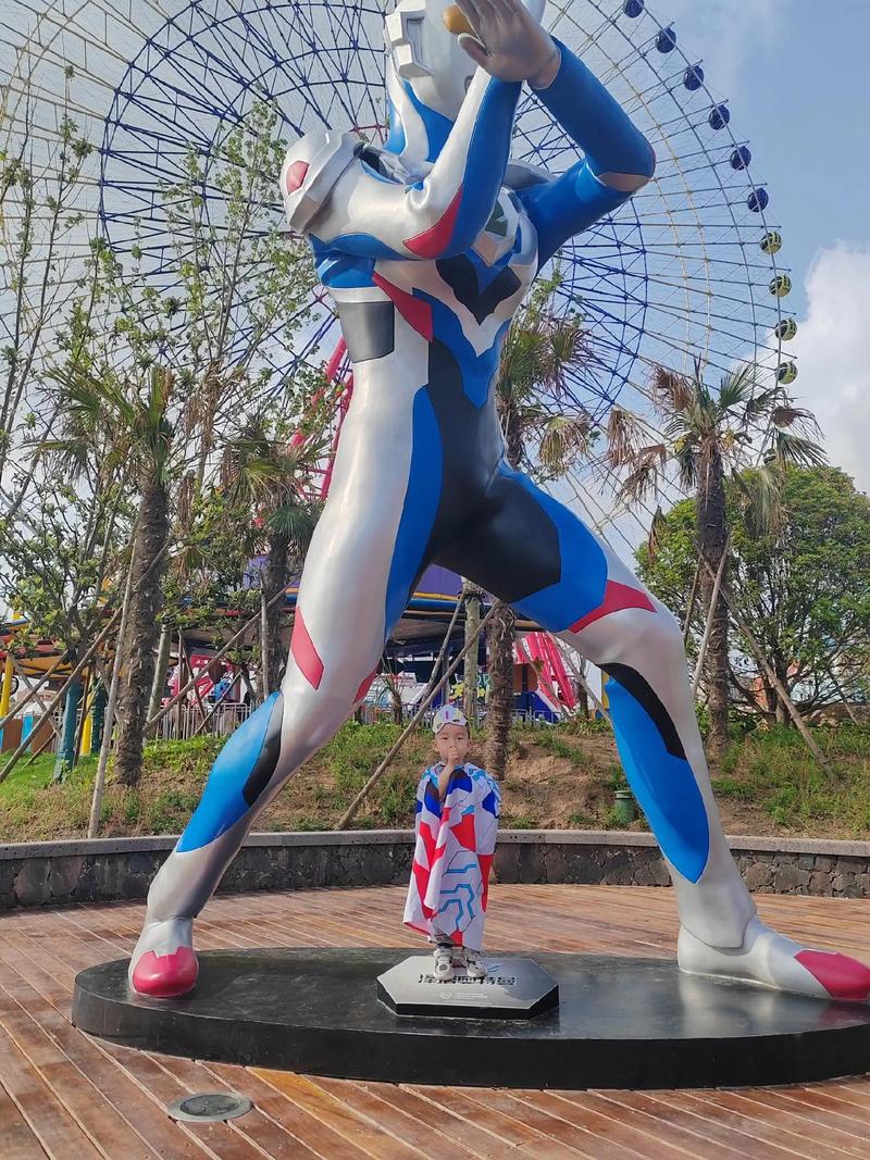 百列复兴号集结大片,十个奥特曼大电影的名字叫什么?